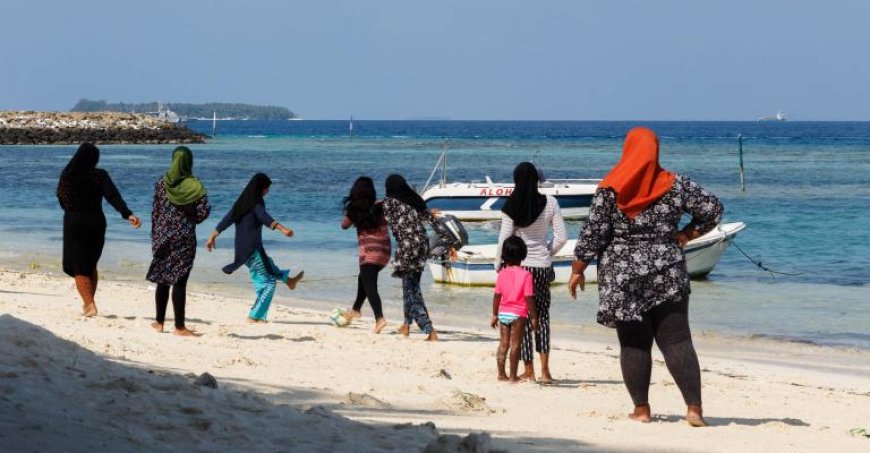 ތުޅާދޫ ރީތި ވީމާ އެރީތި ނަން ލިބޭނީ ކަސަބު ލަންކާ އަކަށް ނޫން