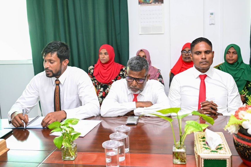 މަލްޓިޕާރޓީ ނިޡާމް - ތުޅާދޫ އަކީ ޕާޓީތަކަށް ލިބުނު ރައުސްލްމާލެއްބާ؟