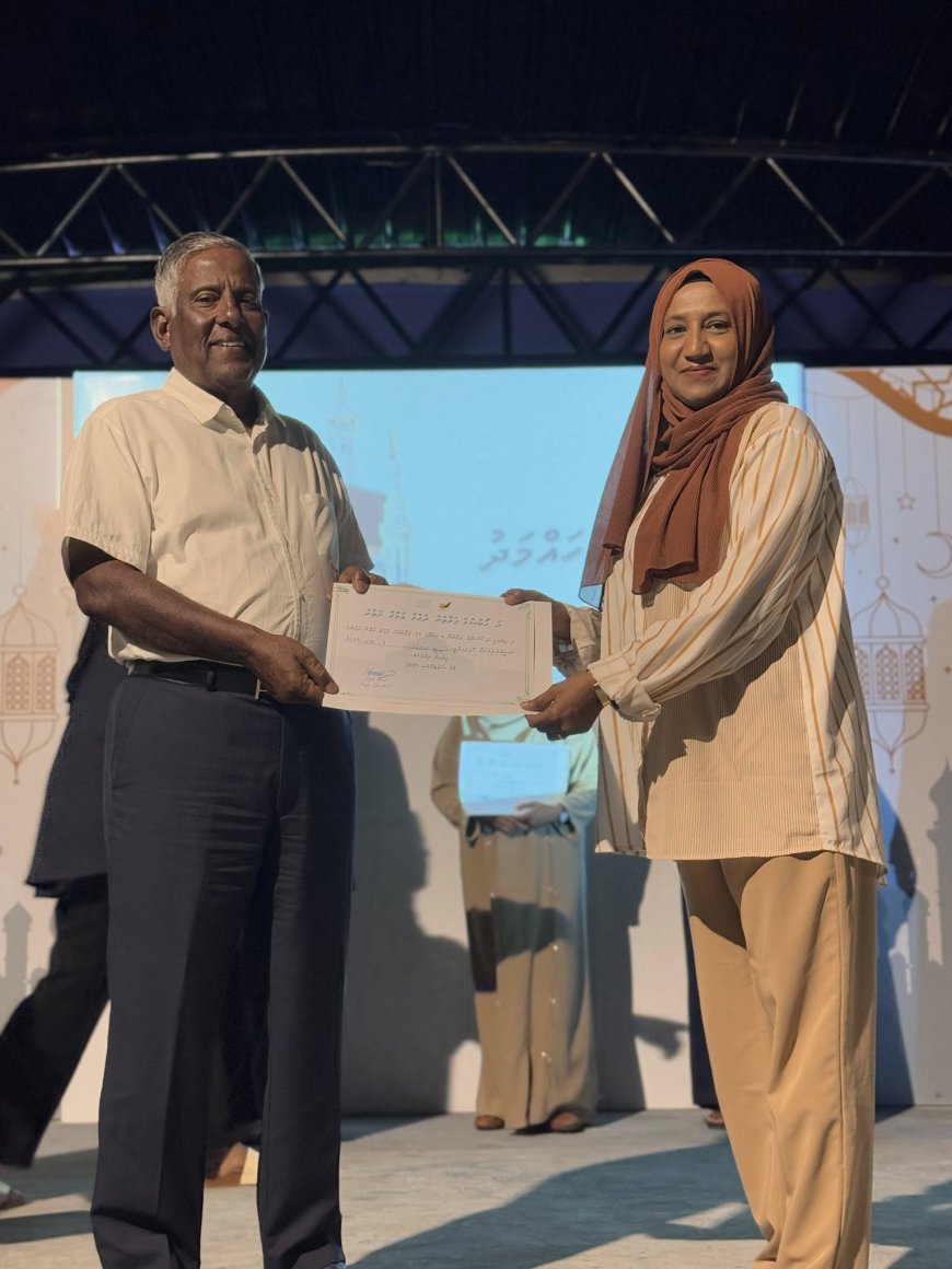 ދަ ހޯކްސްގެ ފަރާތުން ކަމަދޫ ރައްޔިތުންނަށް ދެއްވާ 5 ވަނަ އުމްރާ ދަތުރުގެ  15 ނަސީބުވެރިން ހޮވައިފި