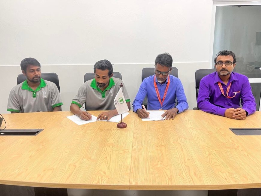 ކިހާދޫ ކައުންސިލުން މުދައްރިސުންގެ ދުވަހުގެ ހަދިޔާ ދެއްވަވައިފި